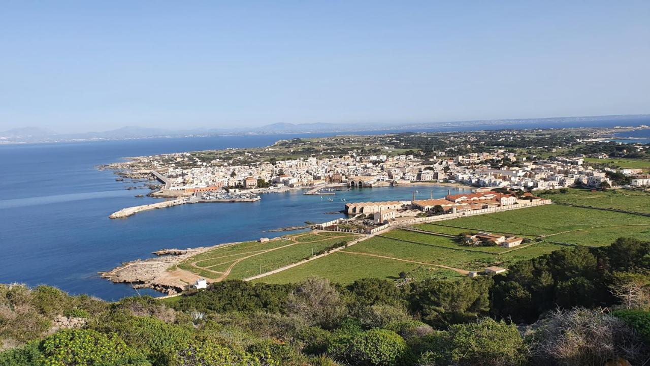 Angolo Del Mare - Case Libeccio E Blu Marino Favignana Kültér fotó