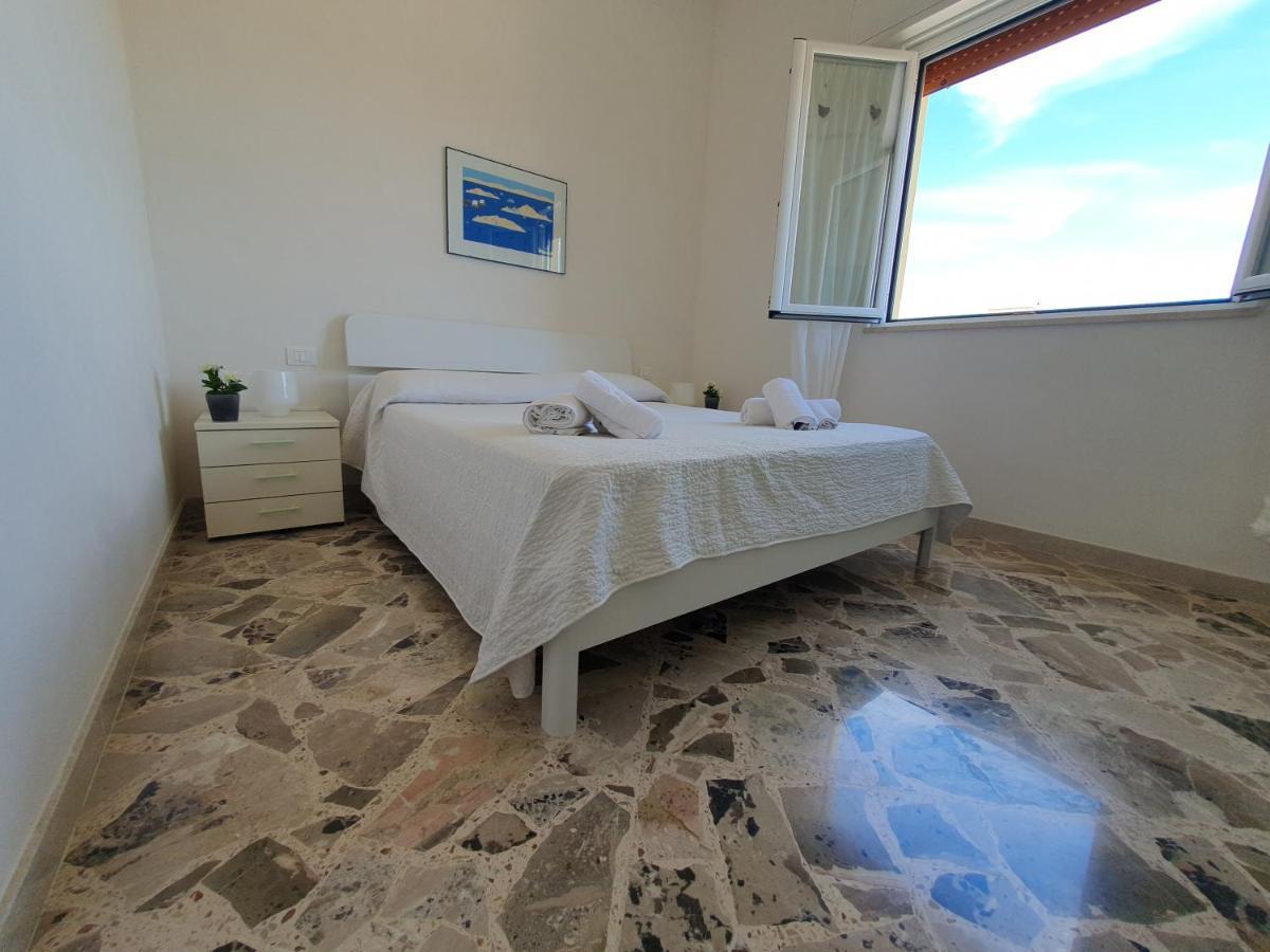 Angolo Del Mare - Case Libeccio E Blu Marino Favignana Kültér fotó