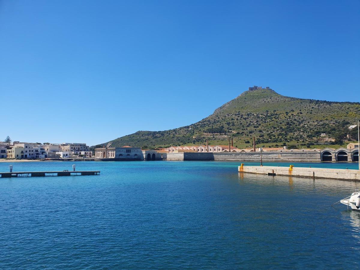 Angolo Del Mare - Case Libeccio E Blu Marino Favignana Kültér fotó